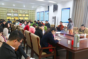 中山大学何艳玲教授来51吃瓜
讲学2.jpg